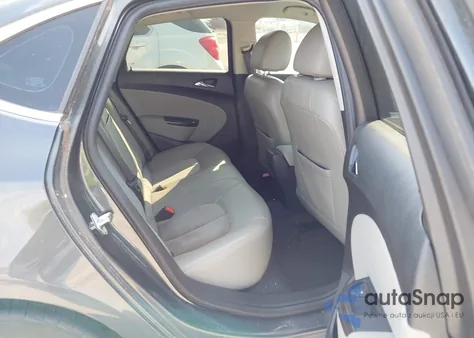 2017 Buick Verano Sport Touring z USA, uszkodzony, nr VIN 1G4PR5SK6H4104296